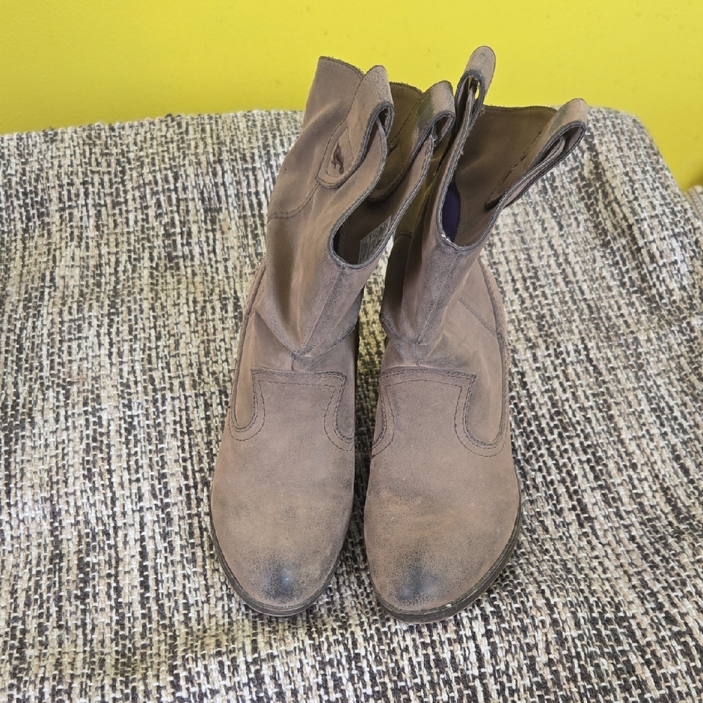 Rocket Dog Light Brown Suede Women's Boots